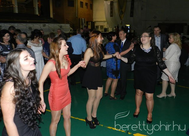 XI. Jótékonysági Kórházbál 11